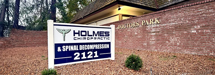 Chiropractic Walnut Creek CA Clinic SIgnage Outside Near Brick Wall